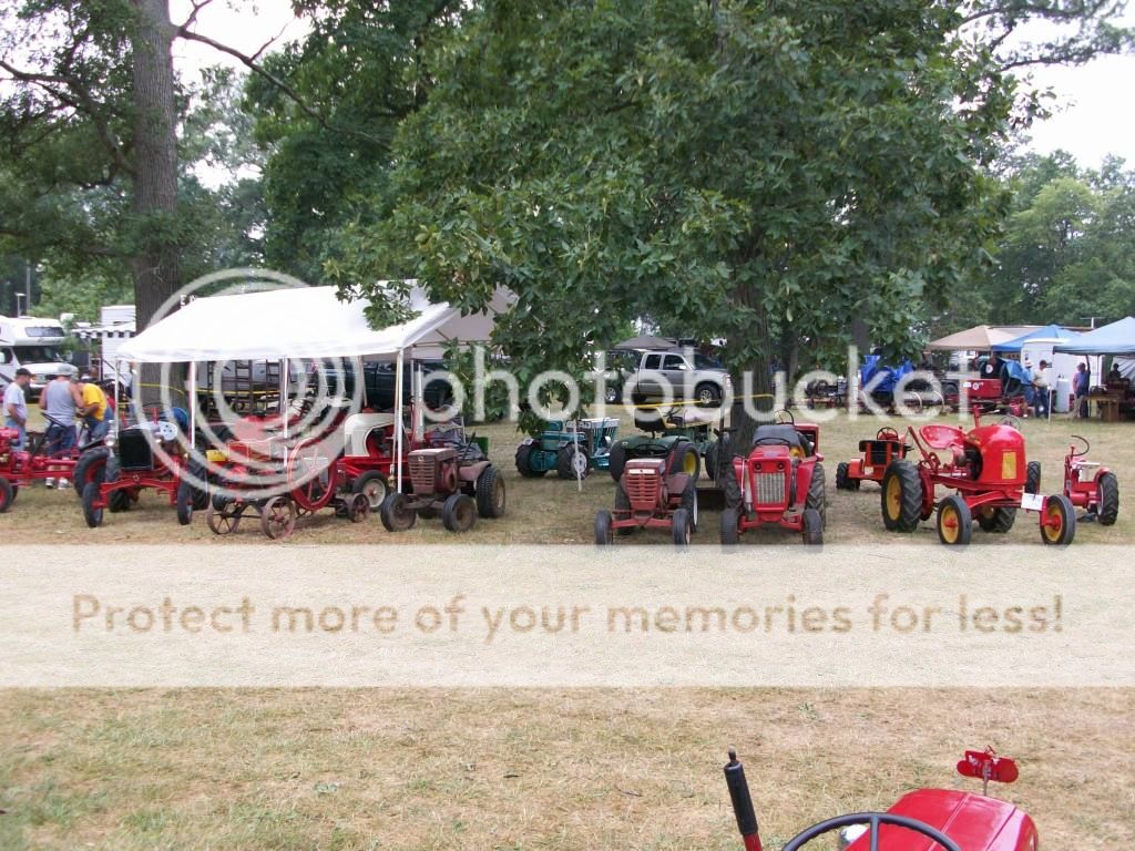 Back from the tractor show.... Wheel Horse Tractors RedSquare Wheel Horse Forum