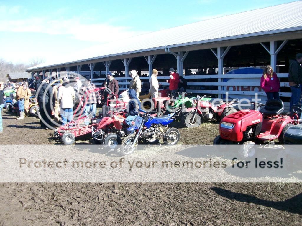 Mount Gilead Ohio Farm Auction Today!! Wheel Horse Tractors