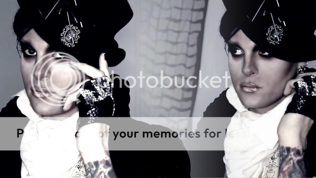 photo qafmaniac_1.jpg